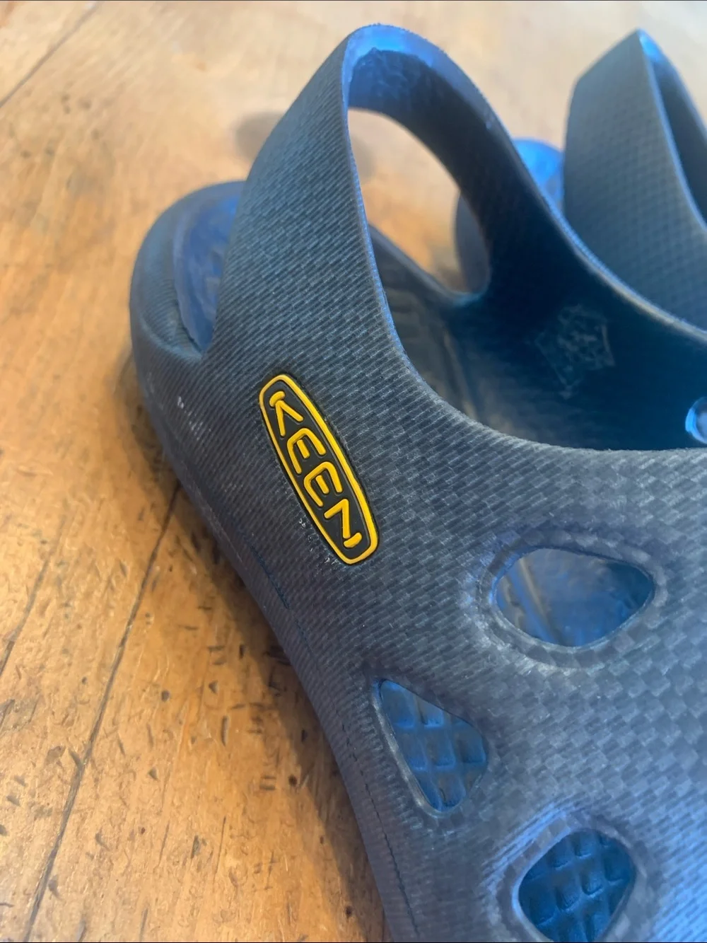 KEEN Kids Black Closed-Toe Water Shoes